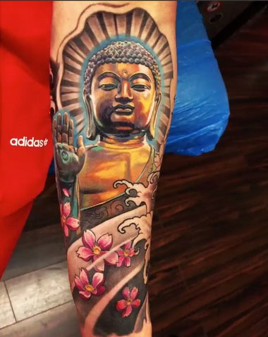Buddha Blumen Tattoo