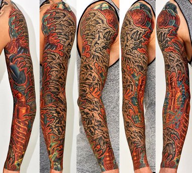 kybernetisches Knochen Arm Tattoo
