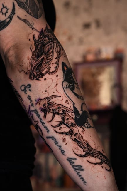 Photo 05.03.25, 18 59 52